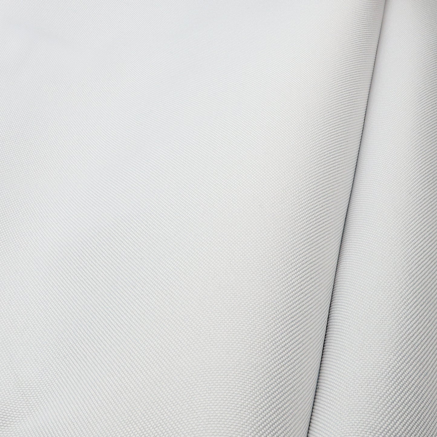 Canvas 600D - White