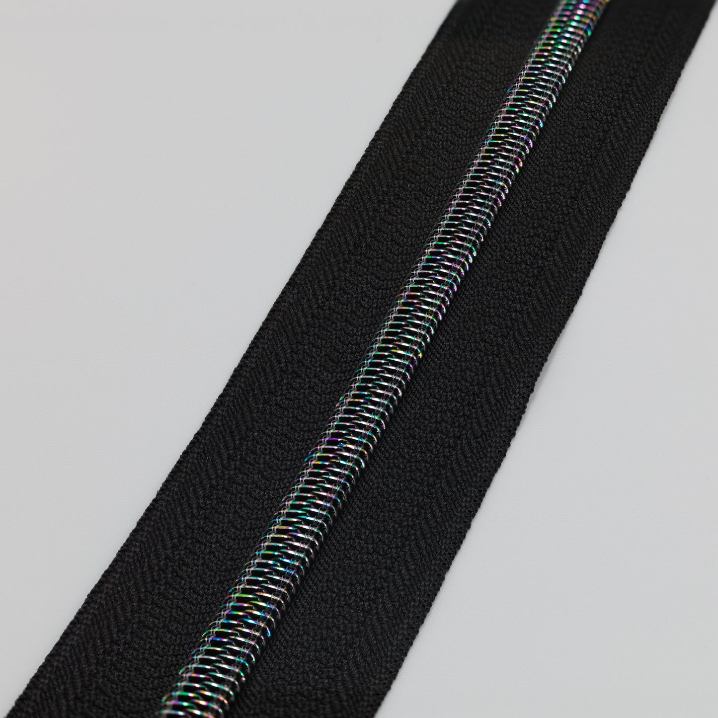 Zipper Tape - Black/Black Iridescent