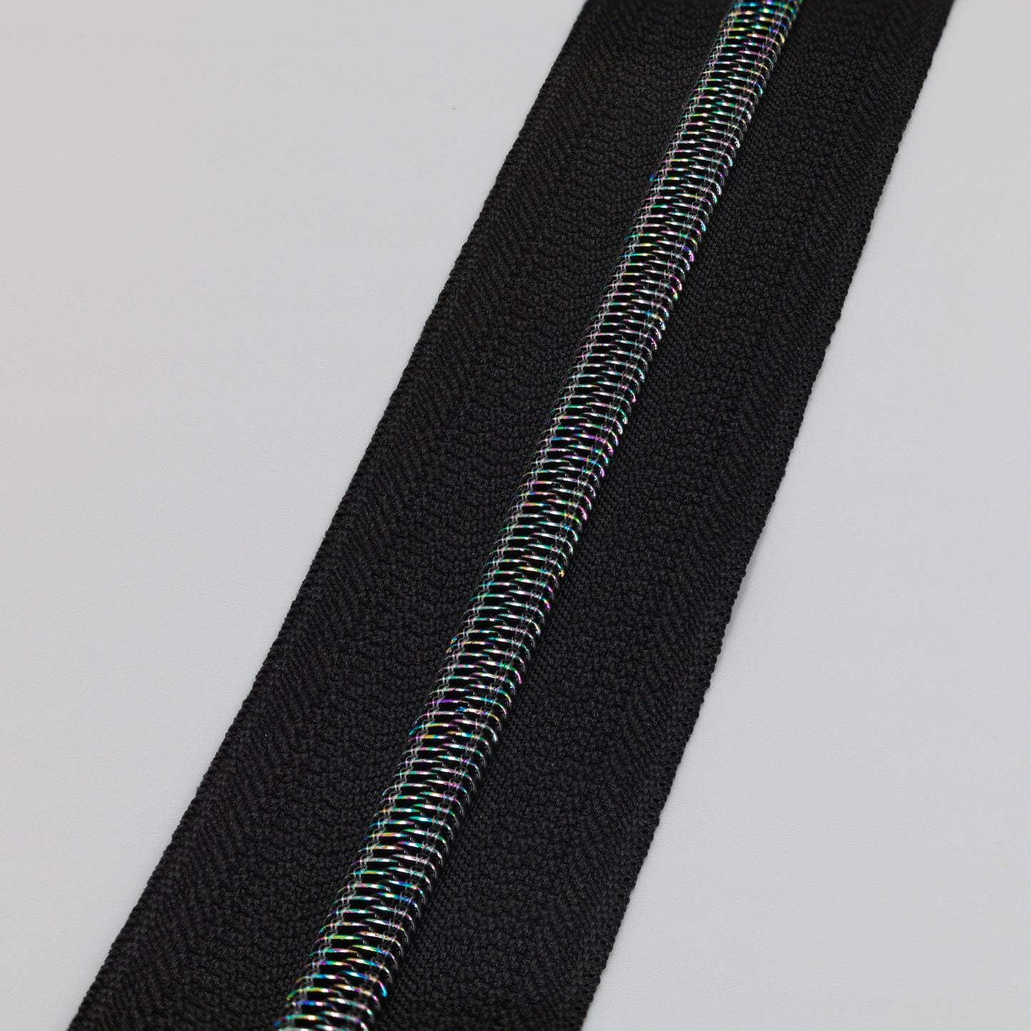Zipper Tape - Black/Black Iridescent